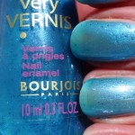 Bourjois 58 Turquoise Insolite_sb