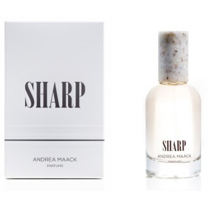 Andrea Maack – Sharp